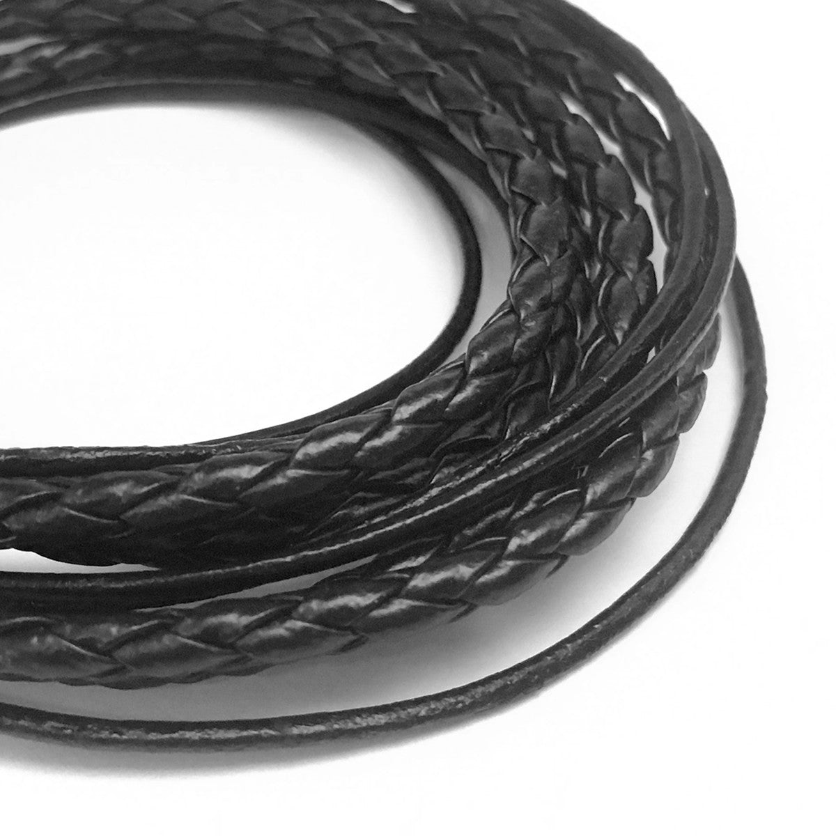Lost Art Canada - black steel jewellery kyrah bracelet front view